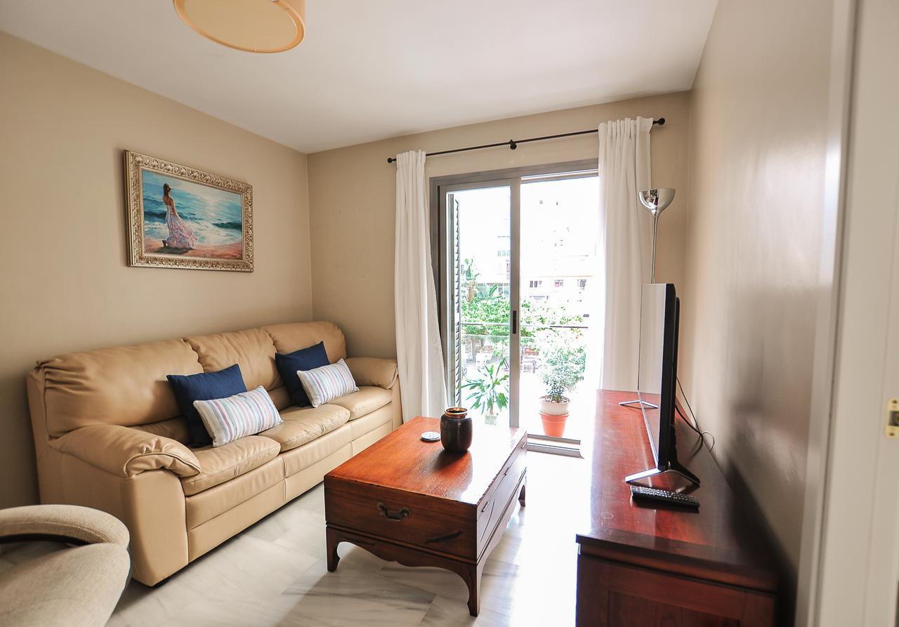 Acogedor Apartamento Junto A Calle Larios By Renthas Appartement Málaga Buitenkant foto